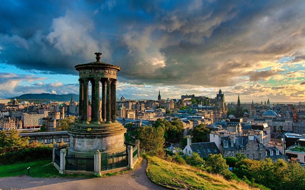 9 Λόγοι για να επισκεφθείτε το Edinburgh